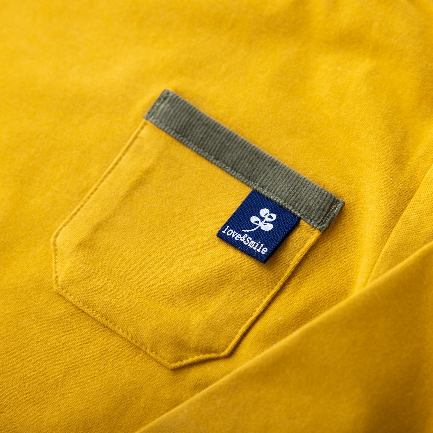 ハイネックTシャツ YELLOW