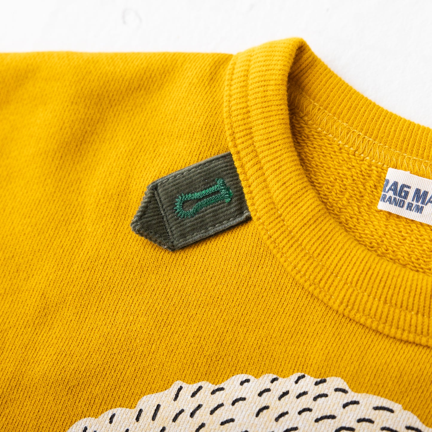 ジャカード袖トレーナー YELLOW