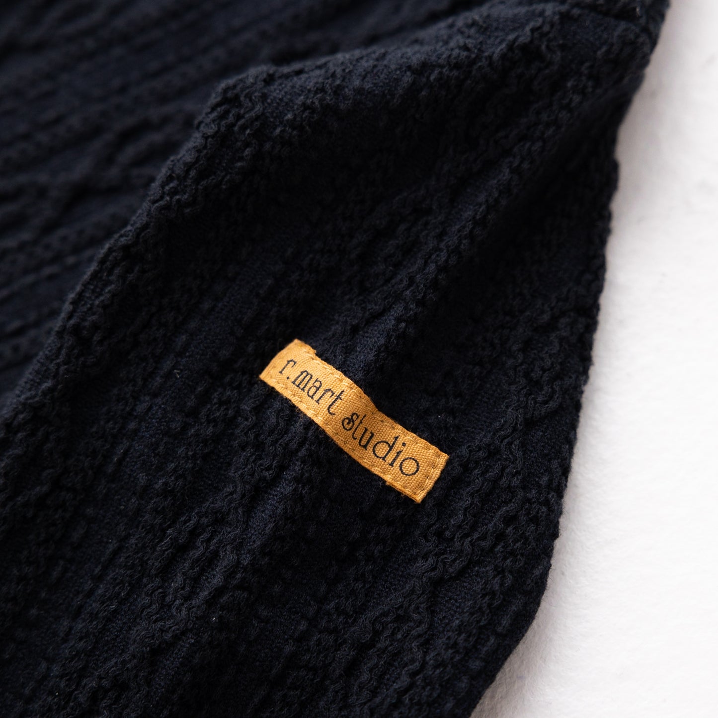 ケーブルニットハイネックTシャツ BLACK