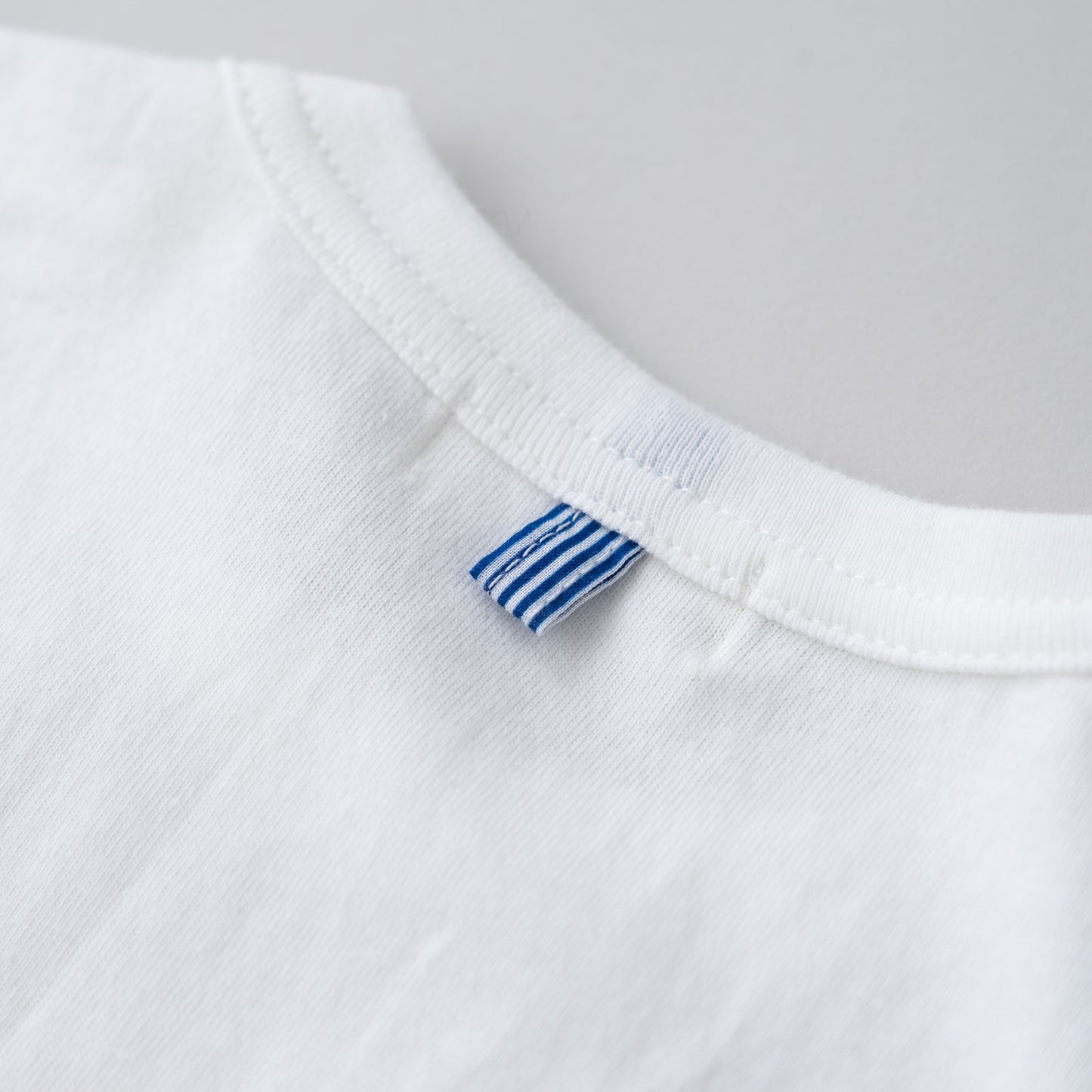 ショートスリーブプリントTシャツ【ワニ】 OFF-WHITE