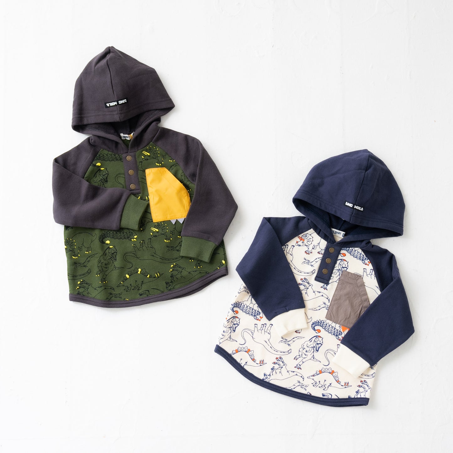 恐竜総柄プリントパーカー KHAKI