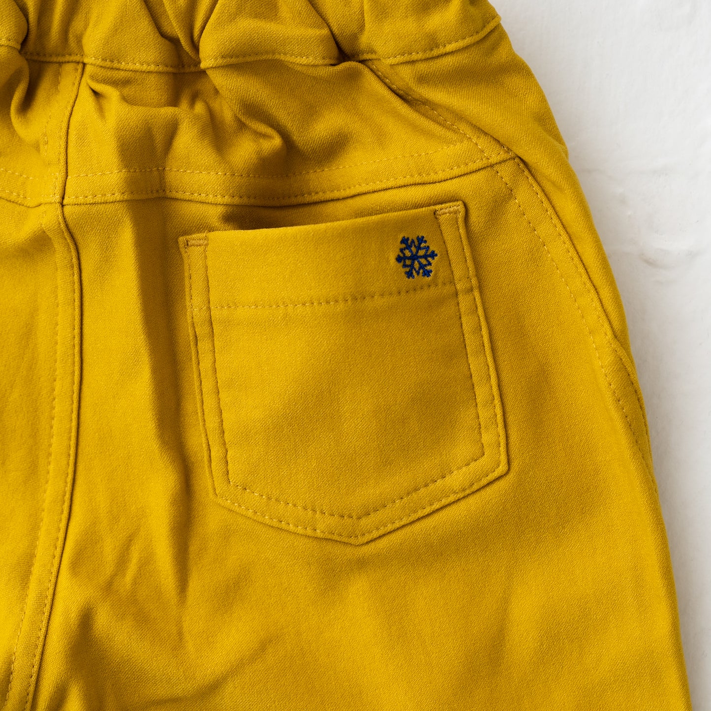 ストレッチパンツ YELLOW
