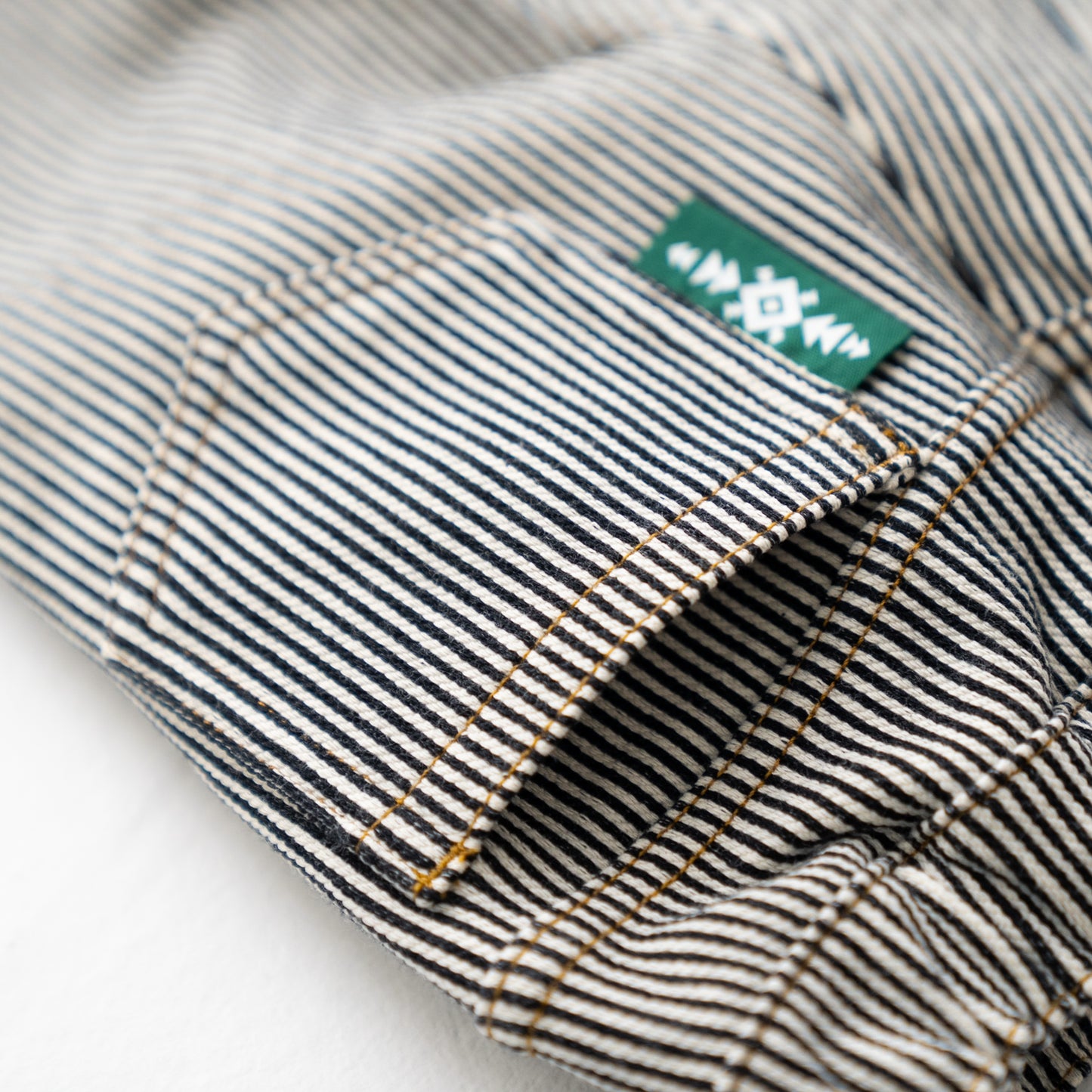 ニットデニムパンツ STRIPE