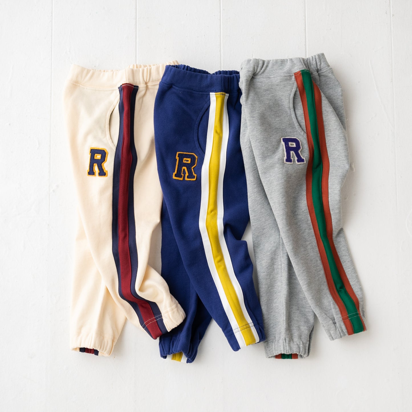 サイドラインスウェットパンツ GREY