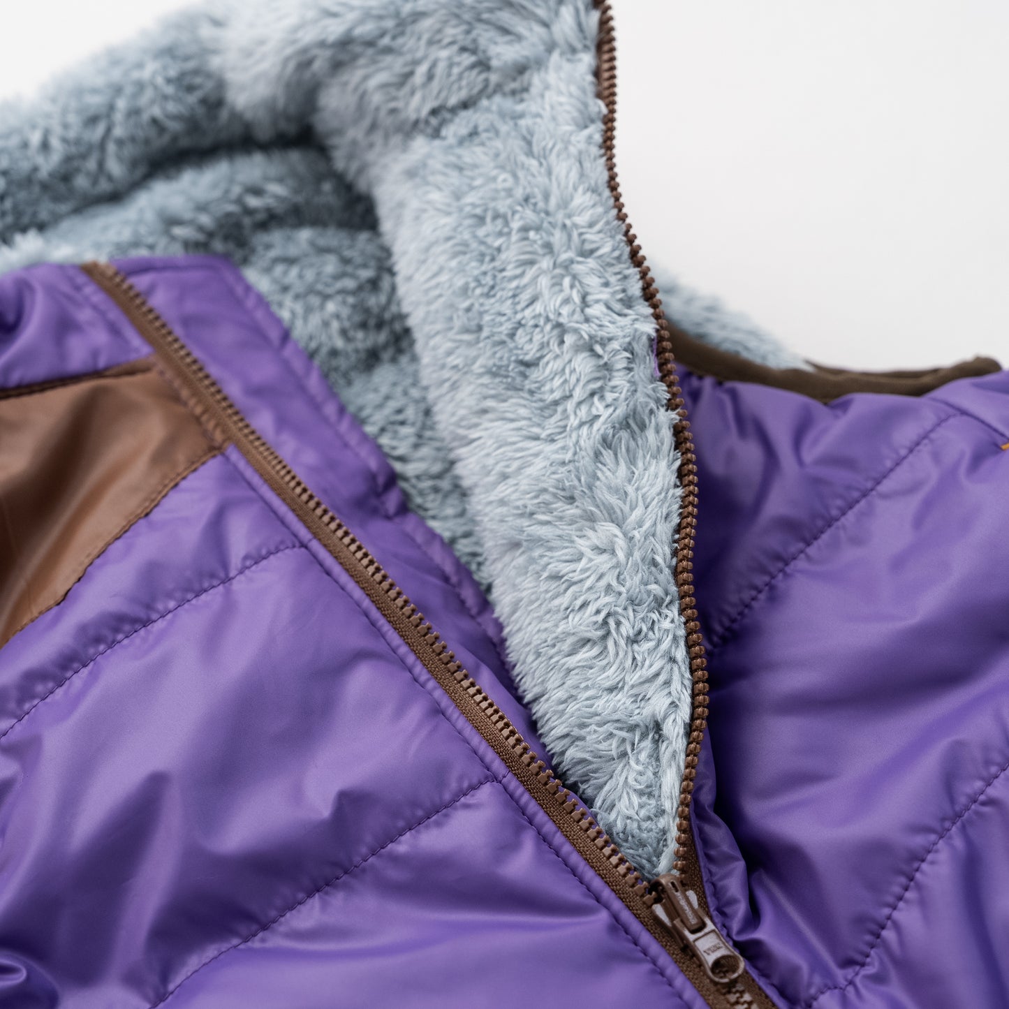 リバーシブルナイロンベスト PURPLE
