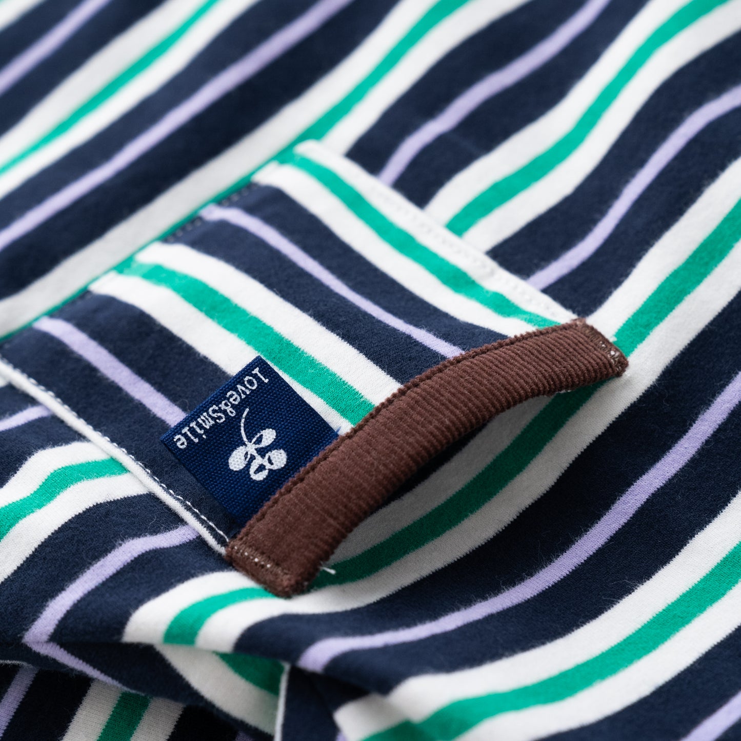 ハイネックTシャツ NAVY