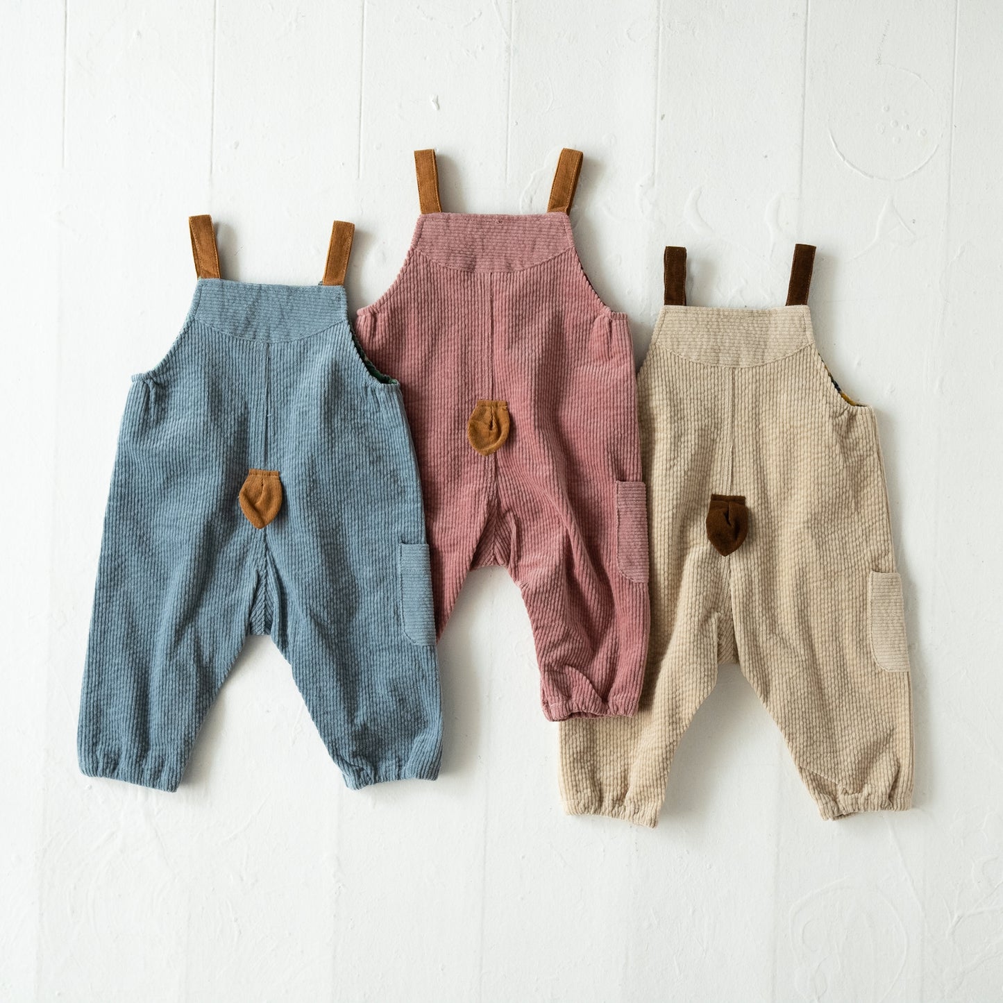 コーデュロイオーバーオール(ユニ) BEIGE