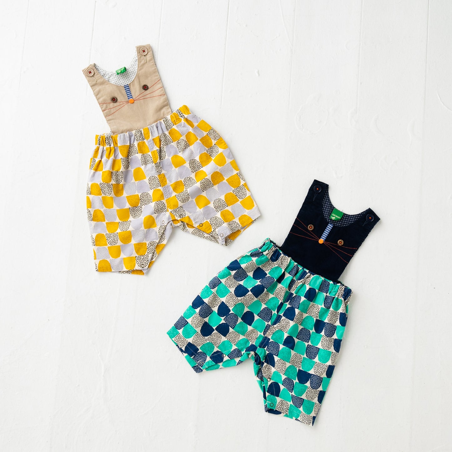 キャラクターサロペット YELLOW