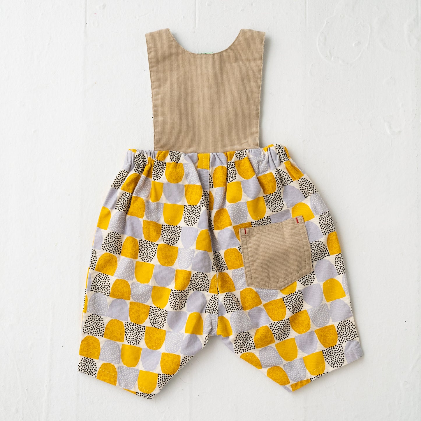 キャラクターサロペット YELLOW
