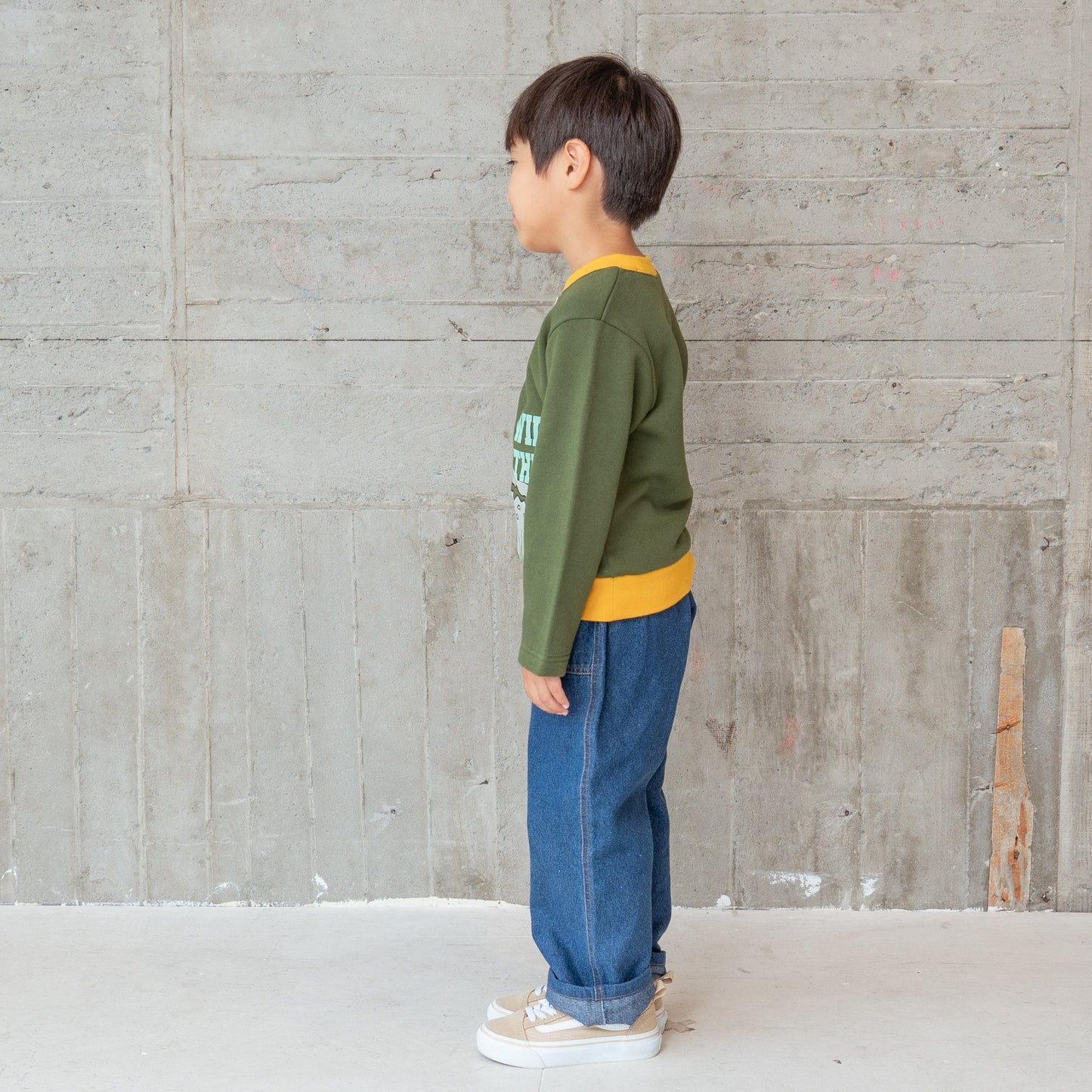 恐竜モチーフトレーナー KHAKI