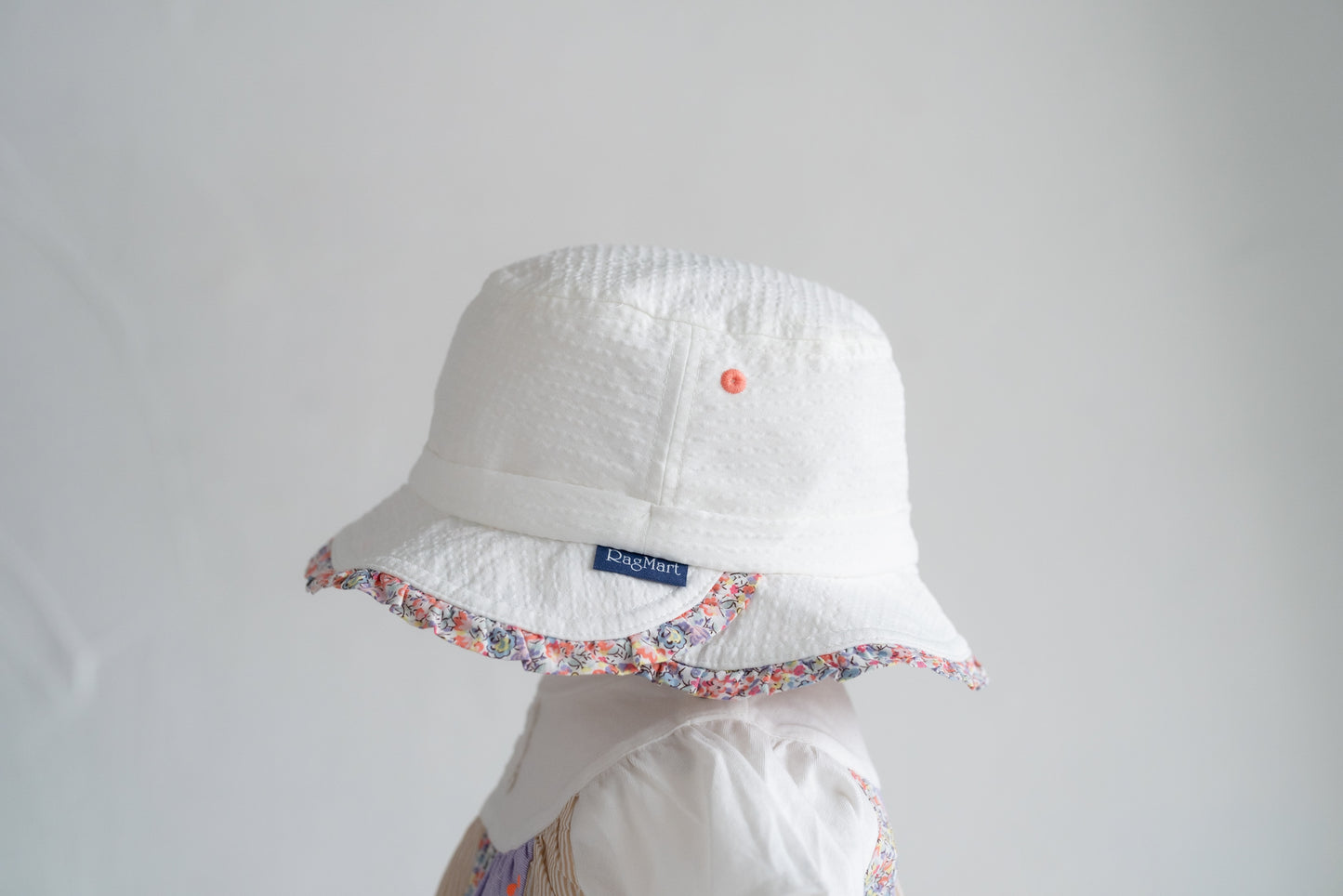UVフリルハット OFF-WHITE