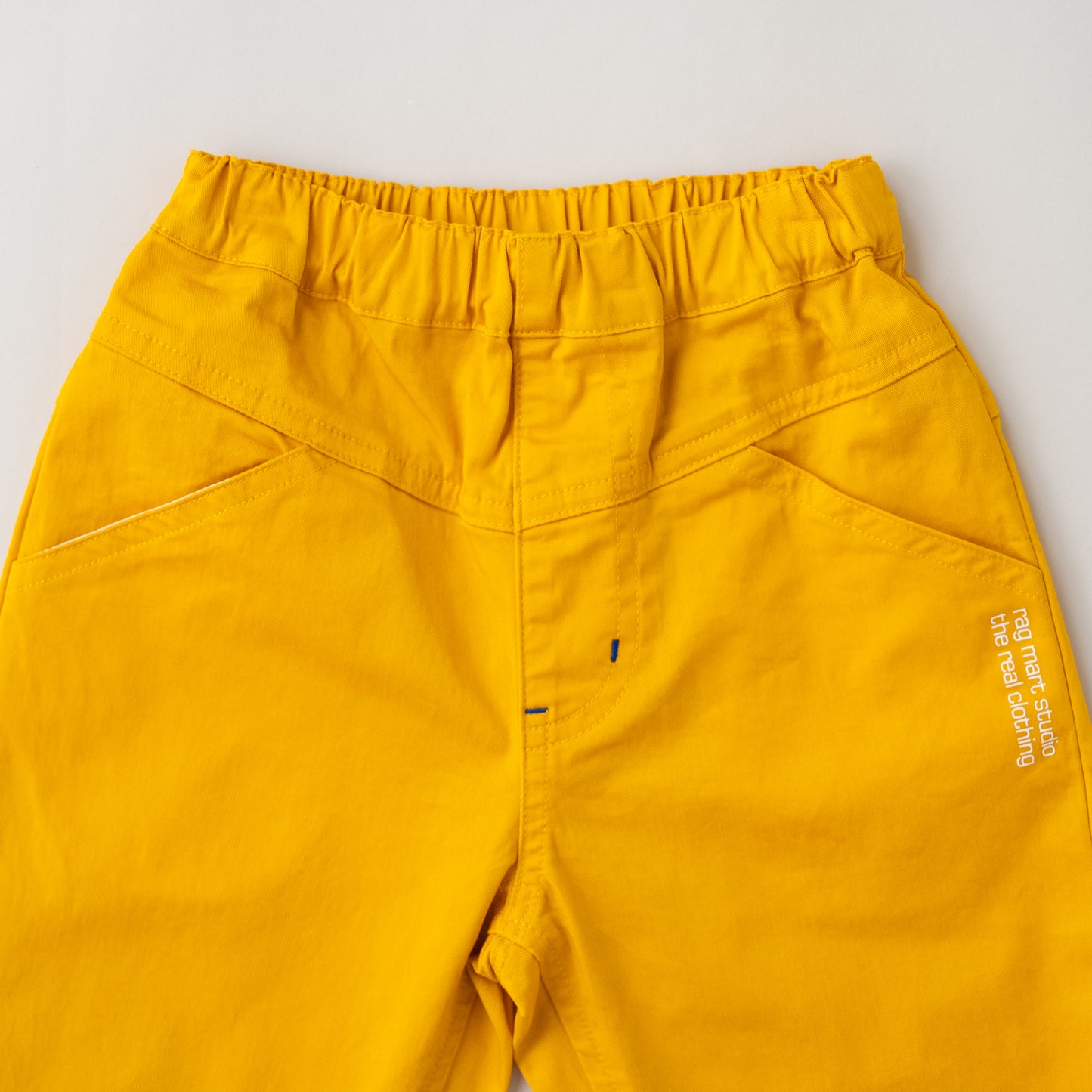 ストレッチカラーパンツ５分丈　YELLOW