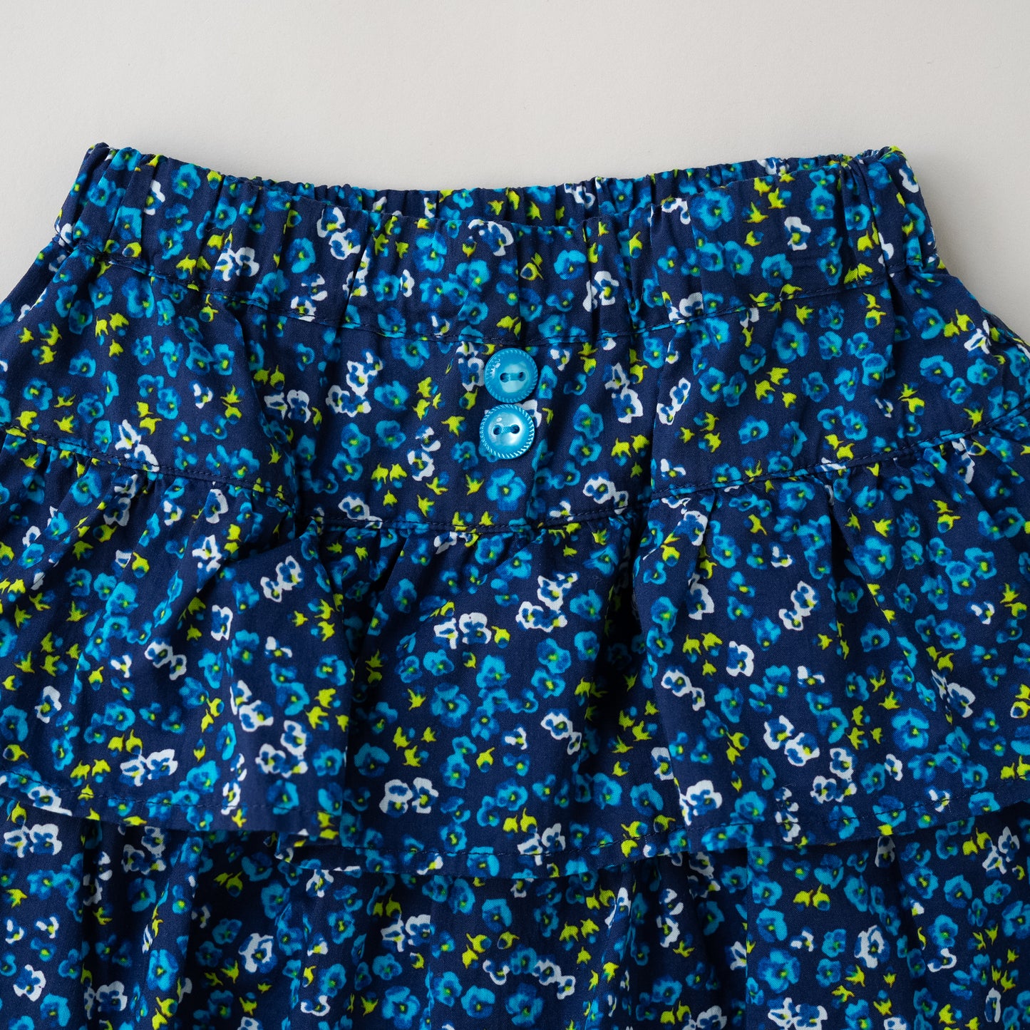 段フリルショートパンツ　NAVY