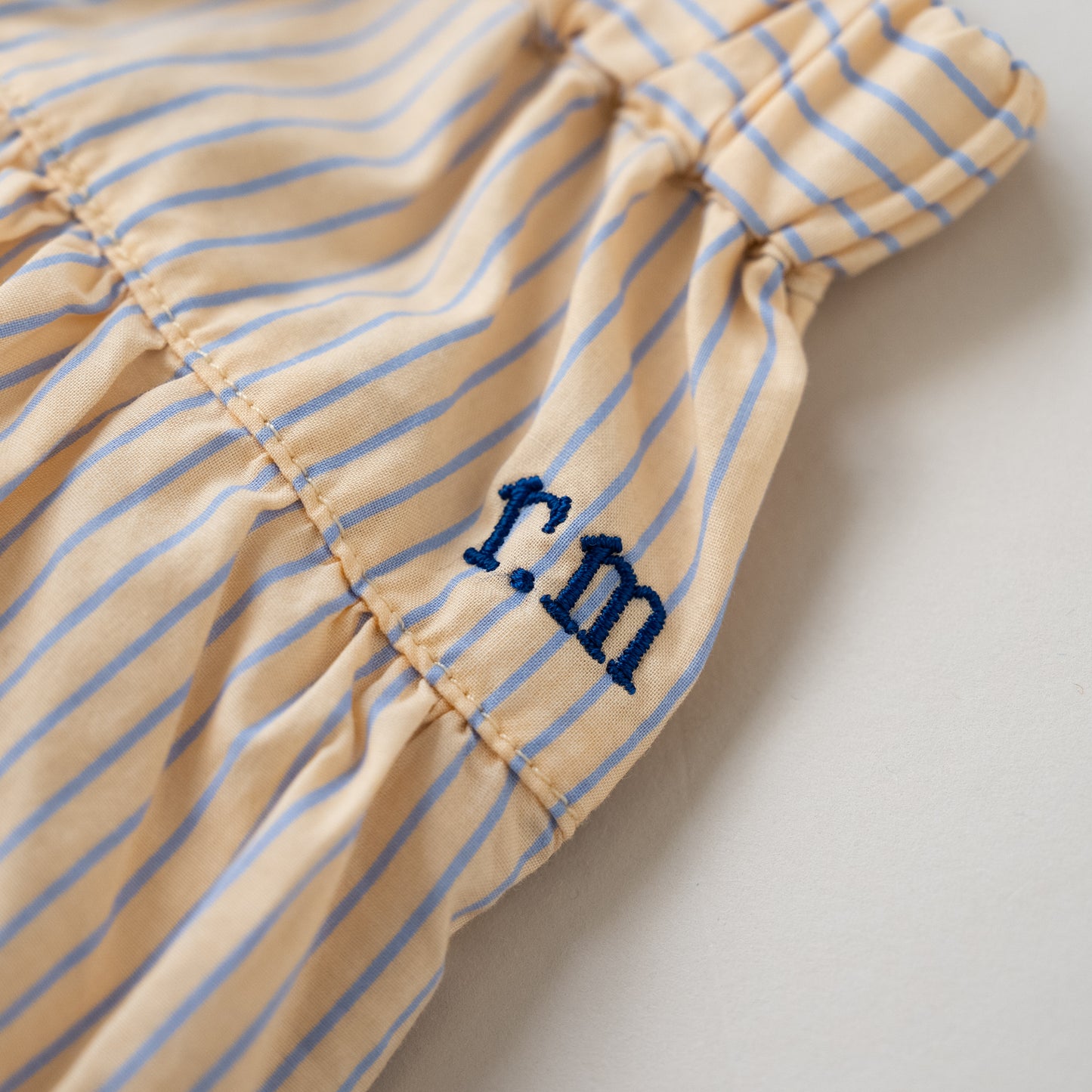 段フリルショートパンツ　STRIPE