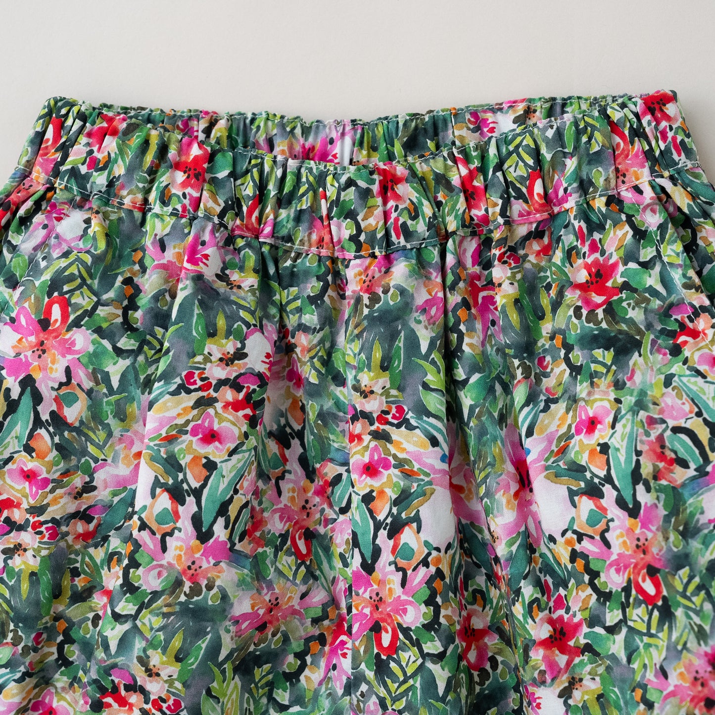 ショートバルーンパンツ　PRINT