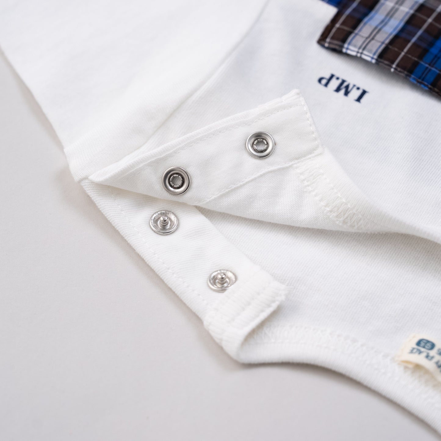 切り替えTシャツ　CHECK