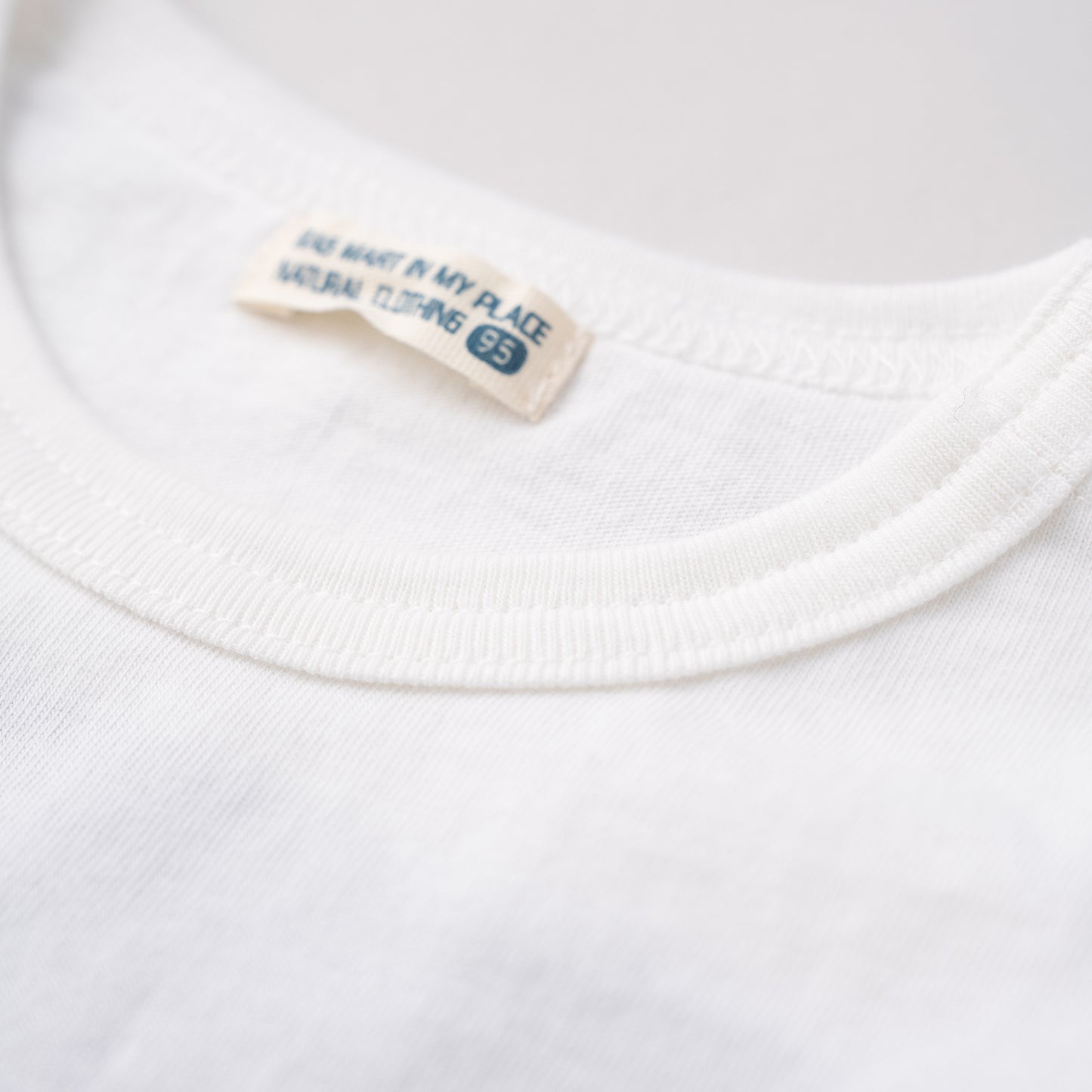 切り替えシャツ　DOT