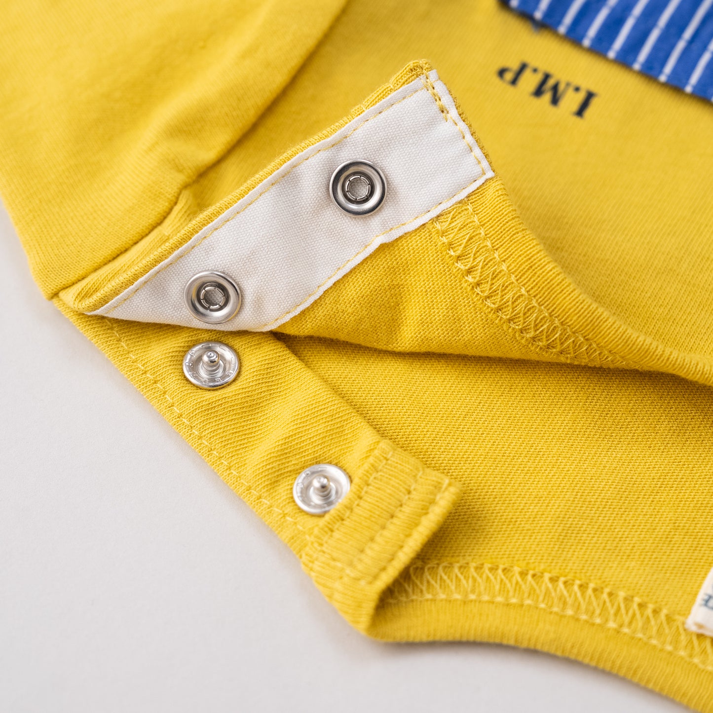 切り替えシャツ　STRIPE