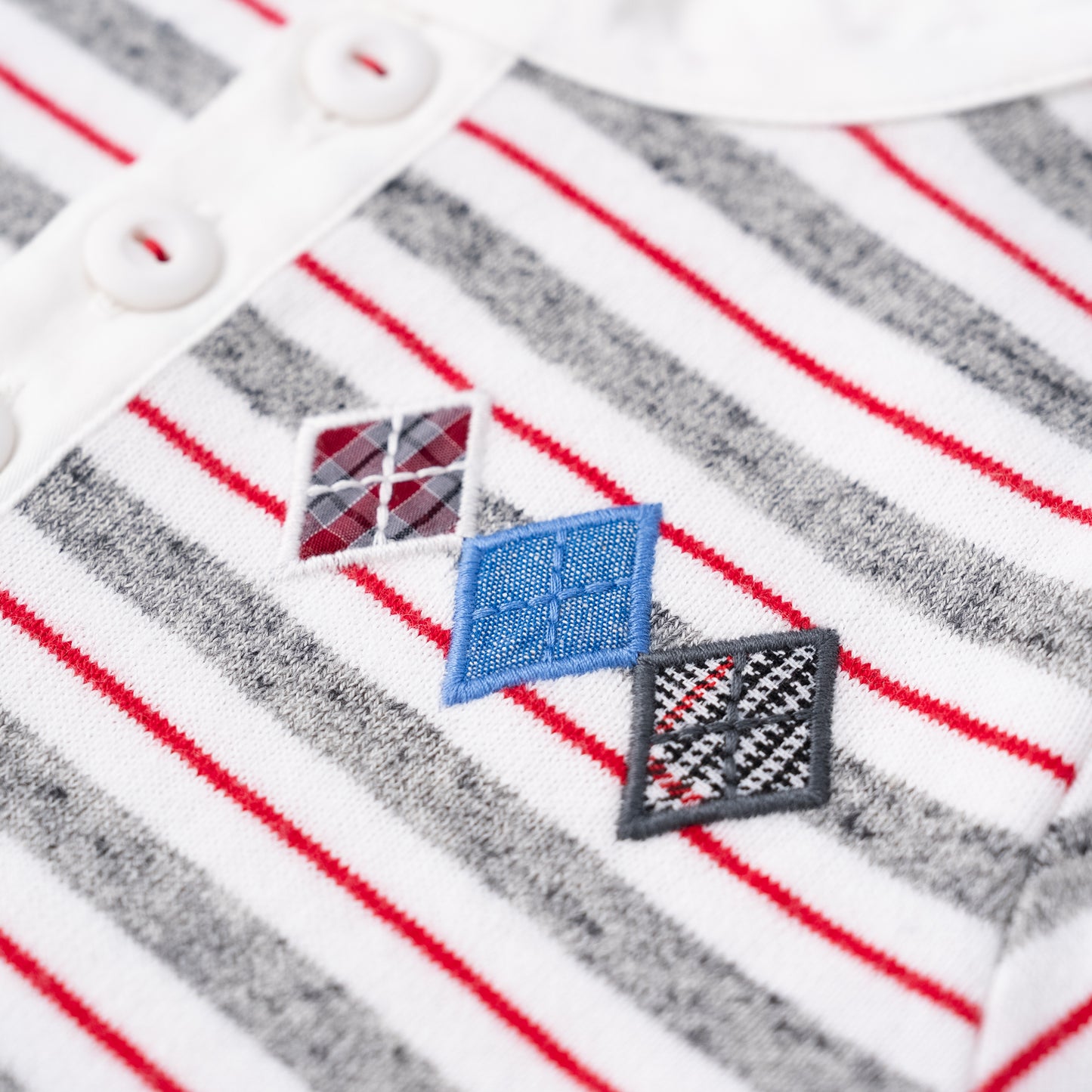 ヘンリーネックボーダーTシャツ　OFF-WHITE