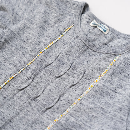 タックデザインTシャツ　GRAY