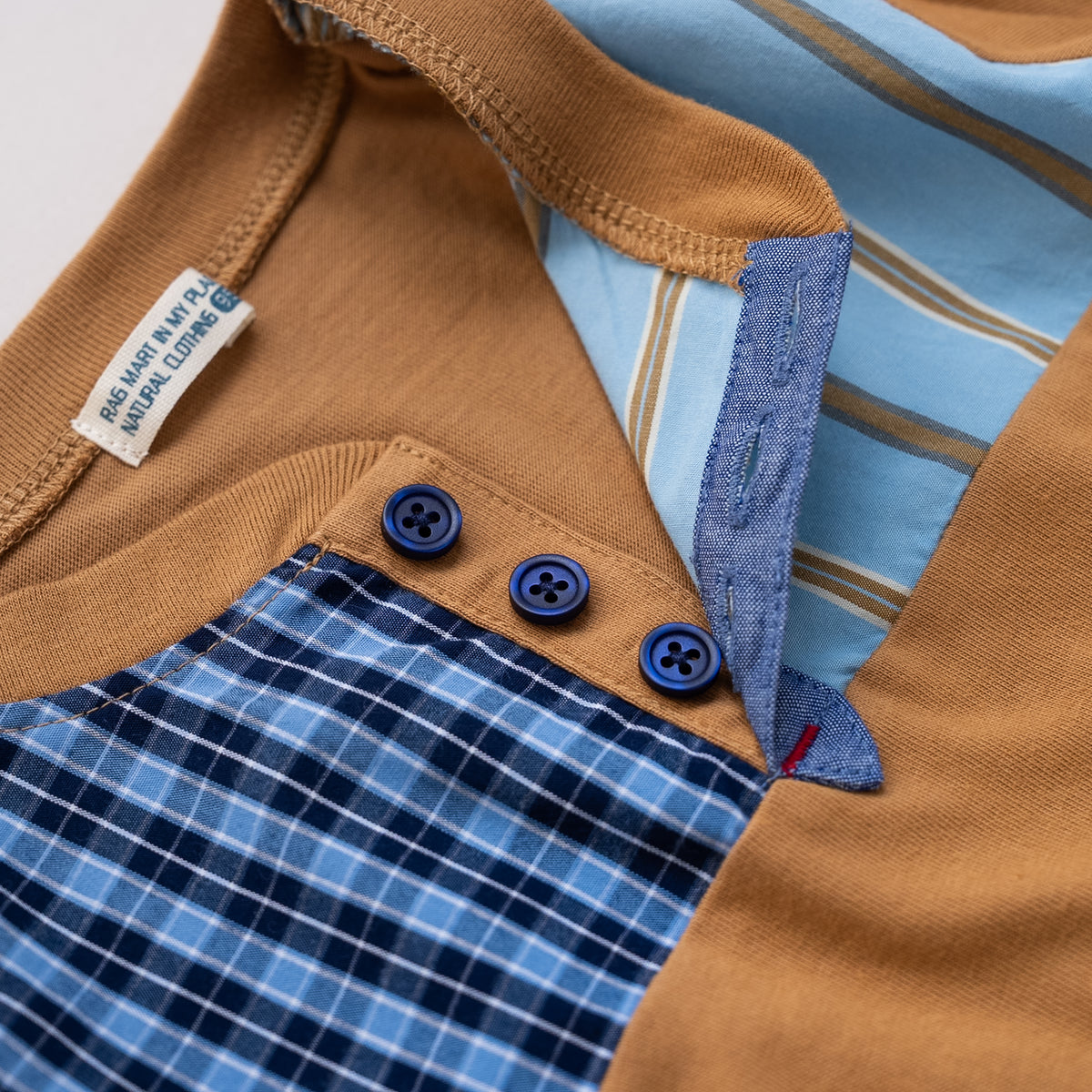 ヘンリーネックTシャツ　CAMEL