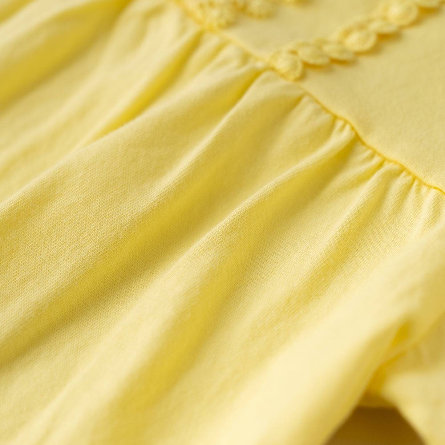 ガールズTシャツ　YELLOW