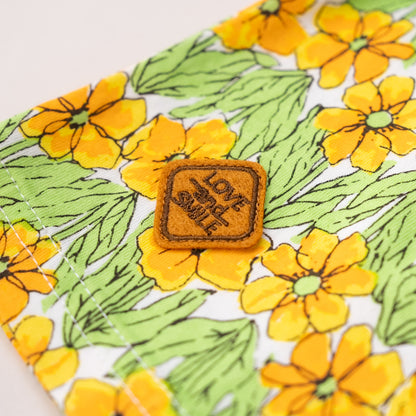 花柄総プリントTシャツ　YELLOW