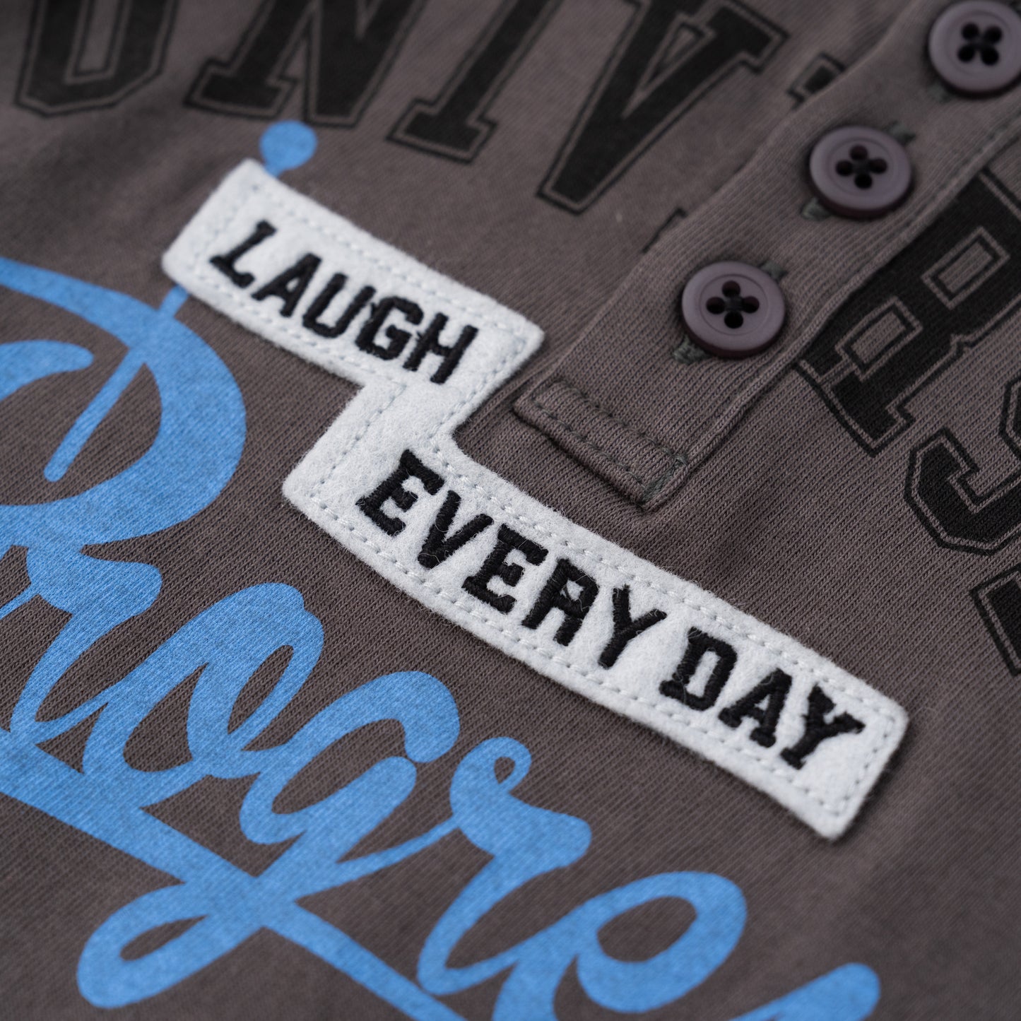 ヘンリーネックTシャツ　MOCHA