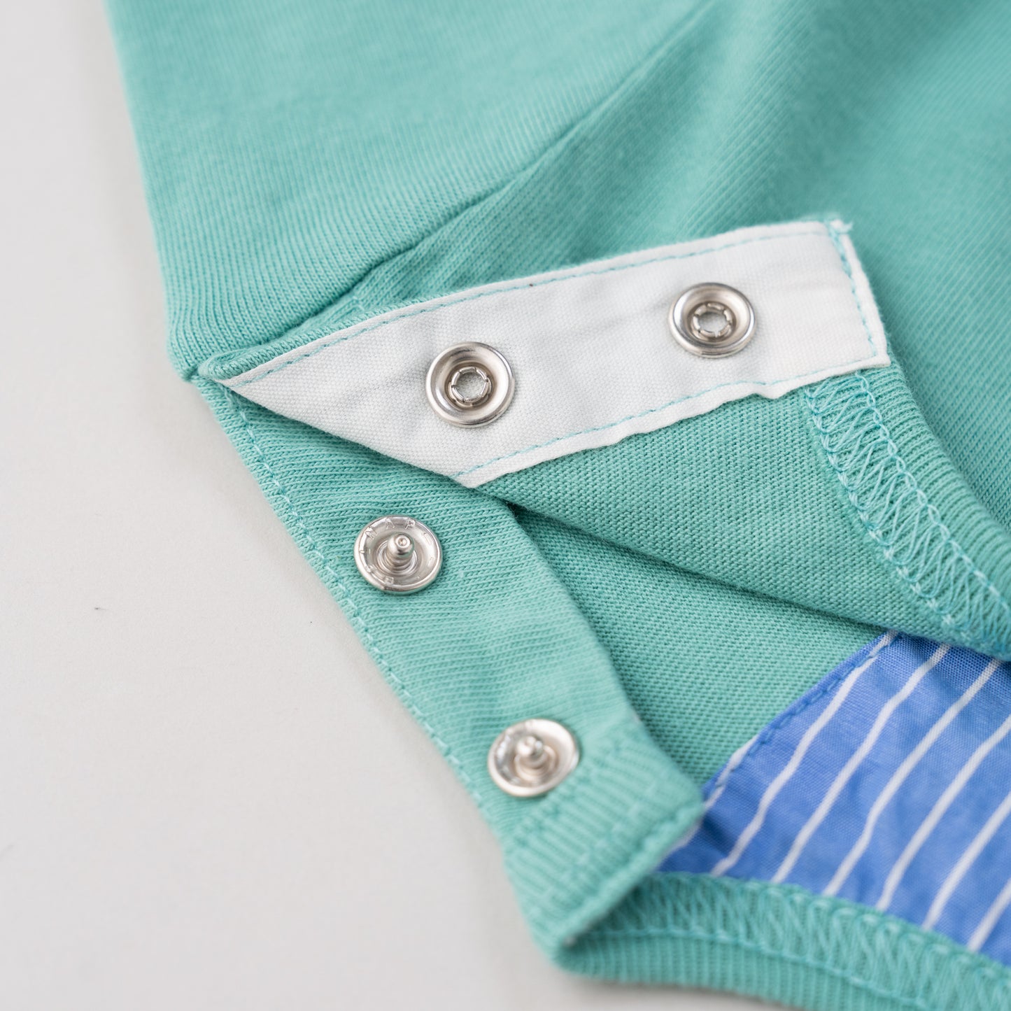 ワンポイントTシャツ　GREEN