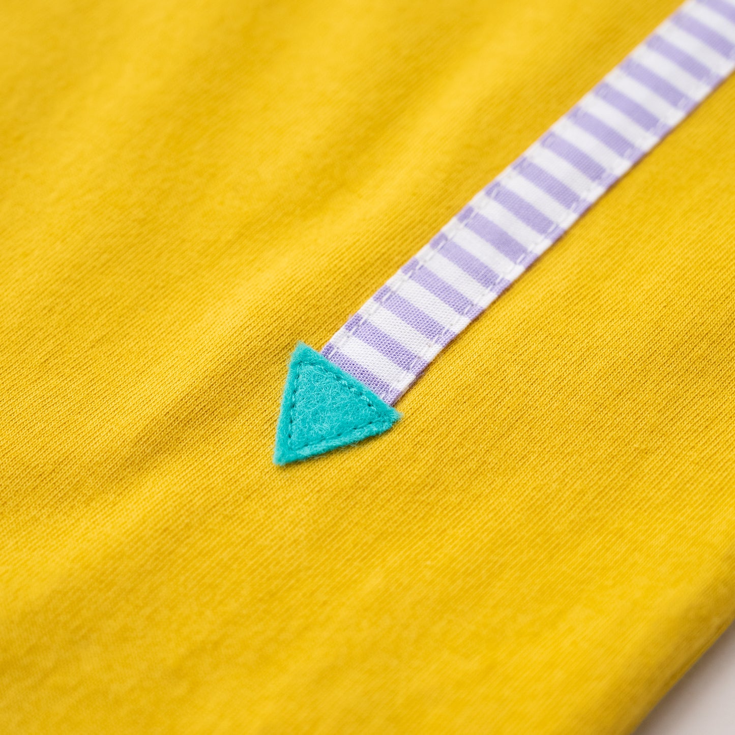ベビーTシャツ　YELLOW