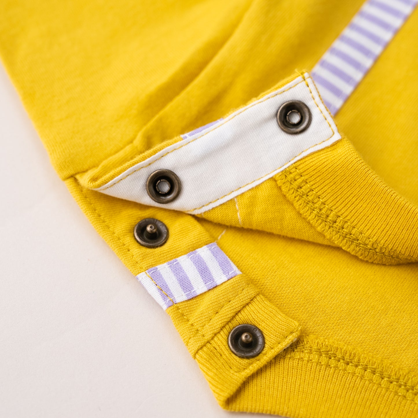 ベビーTシャツ　YELLOW