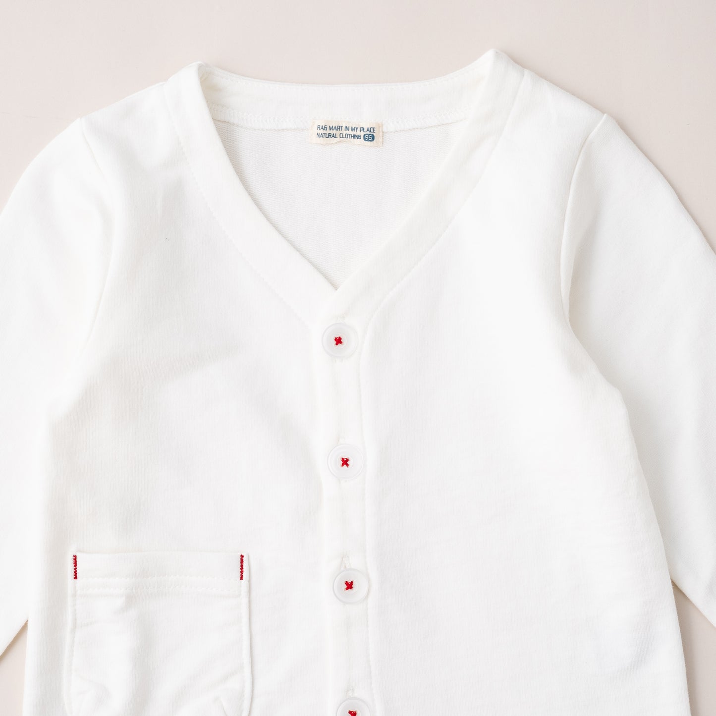 スタンダードVネックカーデ　OFF-WHITE