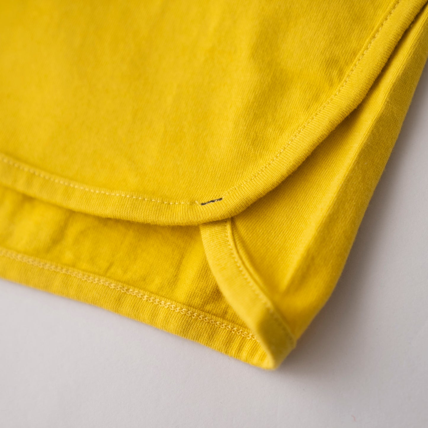 BRISKTシャツ　YELLOW