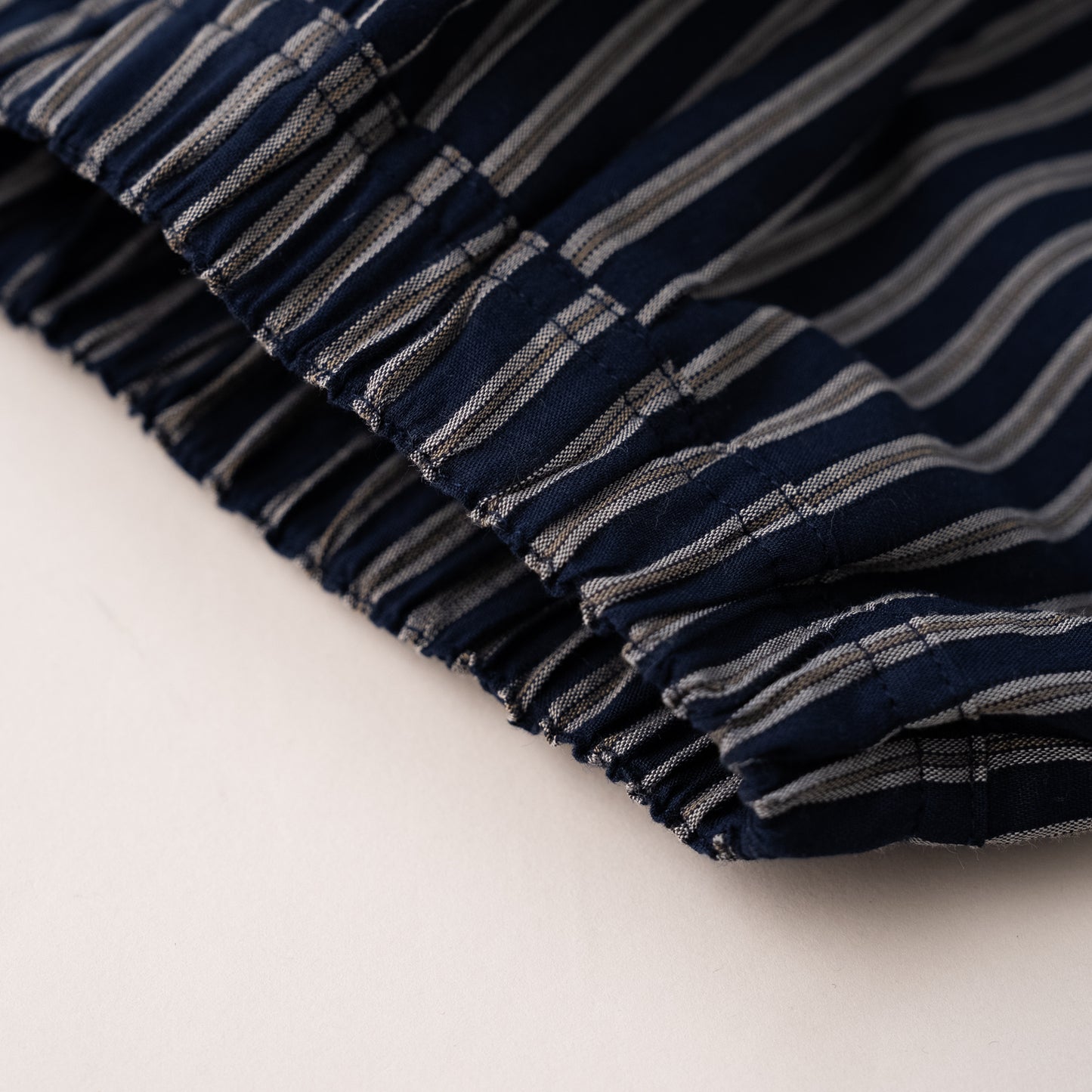 ストレートチノパンツ　STRIPE