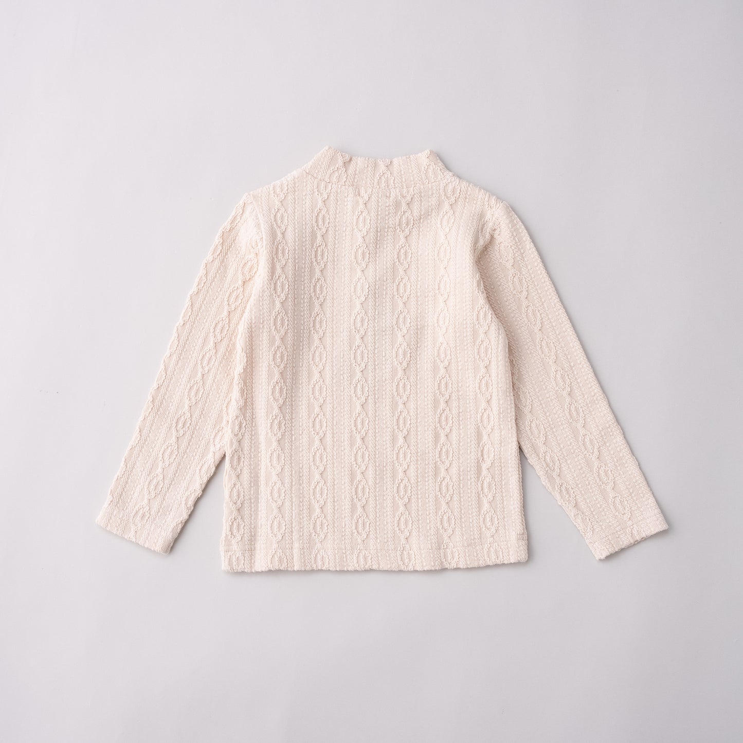 ケーブルニットハイネック　IVORY