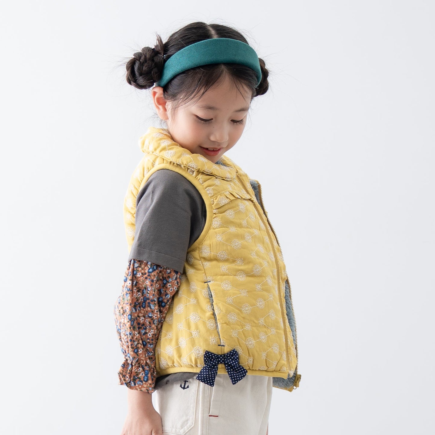 刺繍丸襟ベスト【リバーシブル】　YELLOW