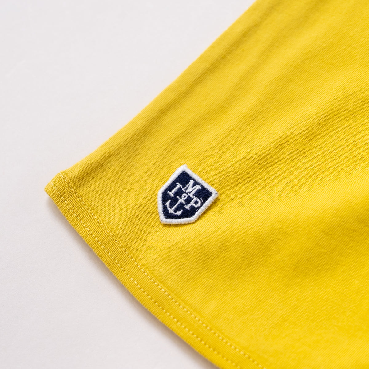 ワンポイントポケットTシャツ　YELLOW