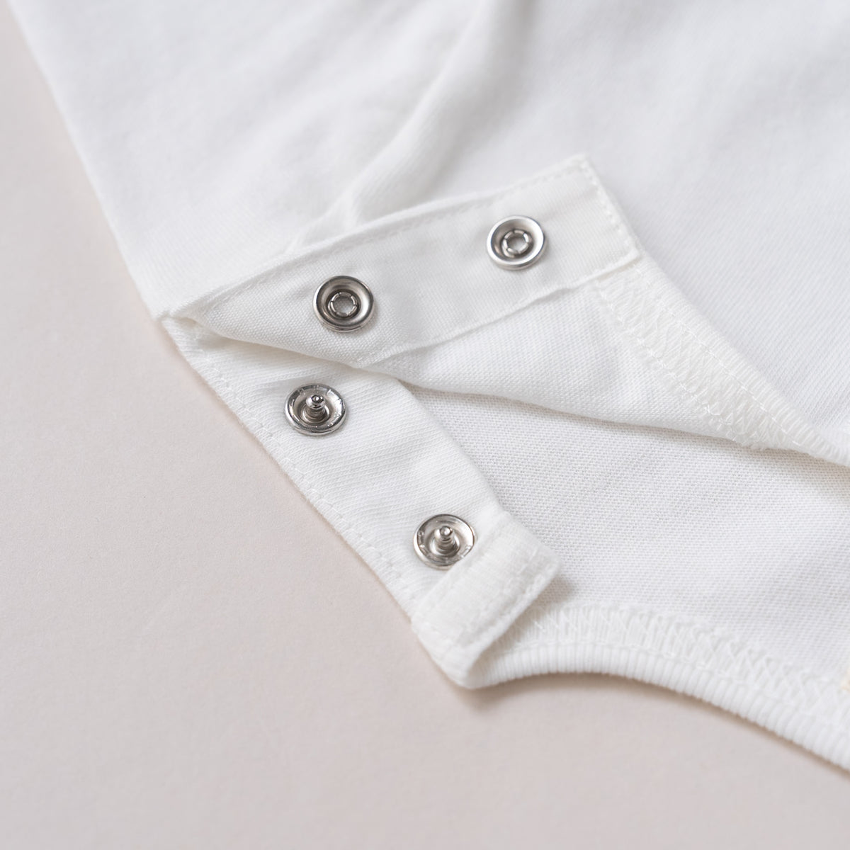 切り替えフリルチュニック　OFF-WHITE