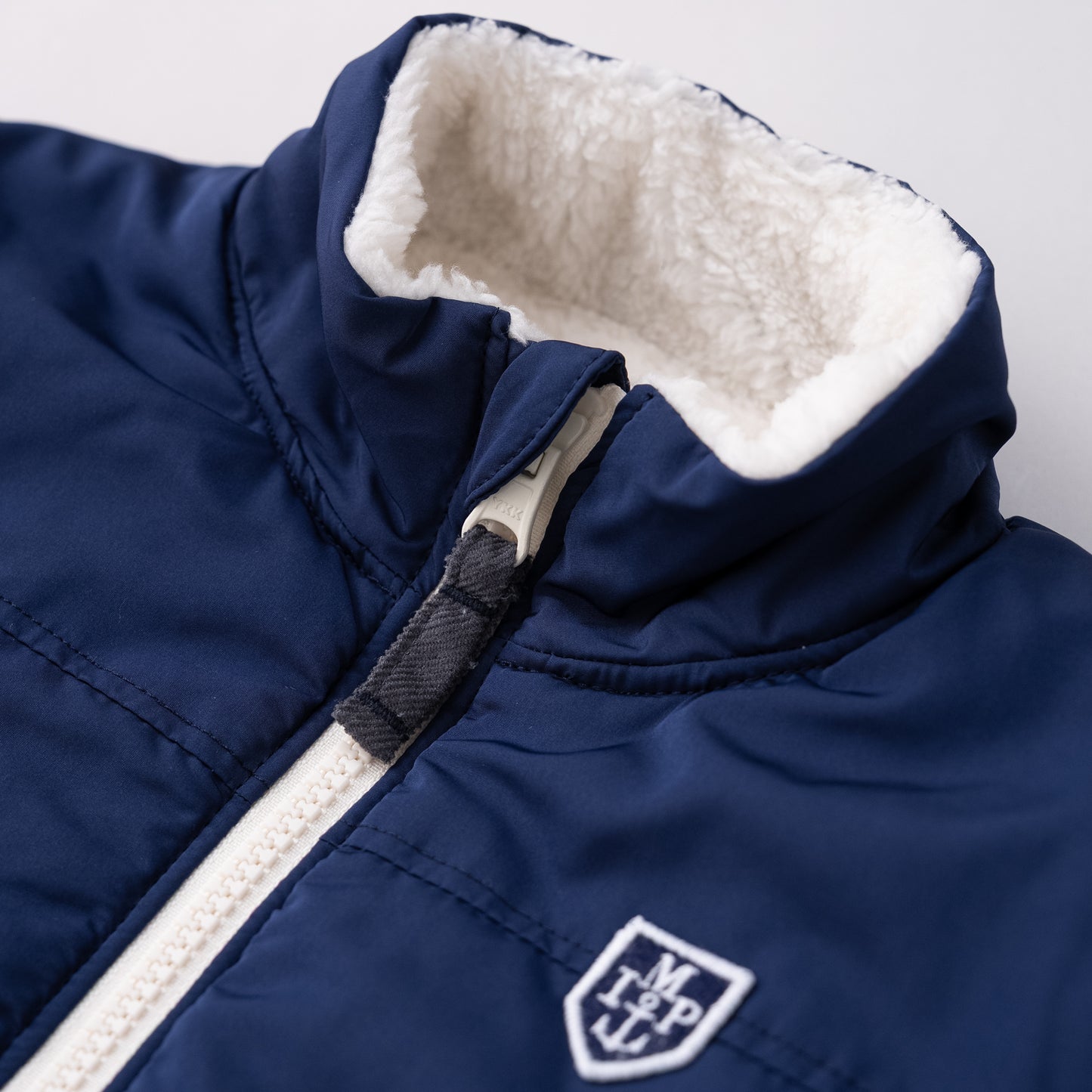 中綿ナイロンジャンバー　NAVY
