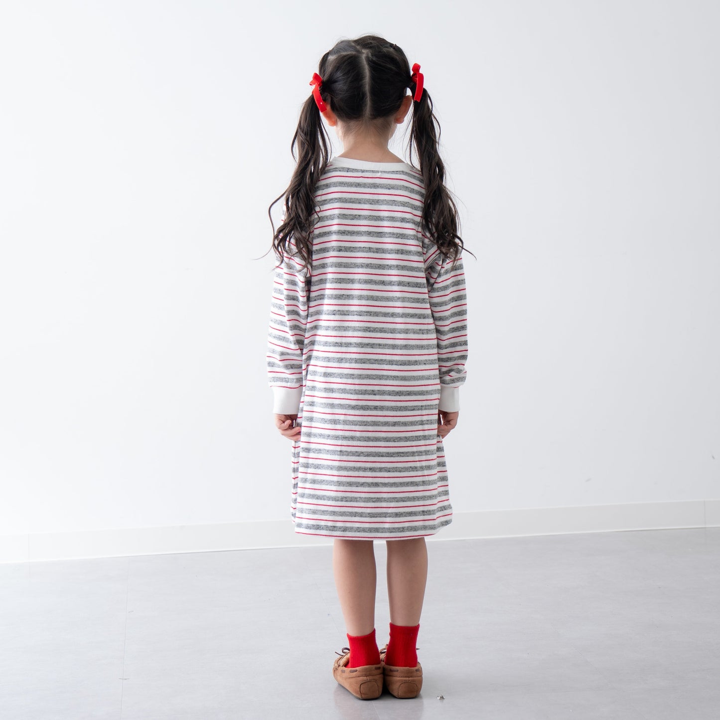 ヘンリーネックボーダーワンピース　OFF-WHITE