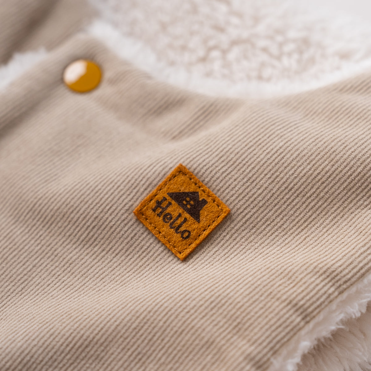 ベビーリバーシブルベスト　BEIGE