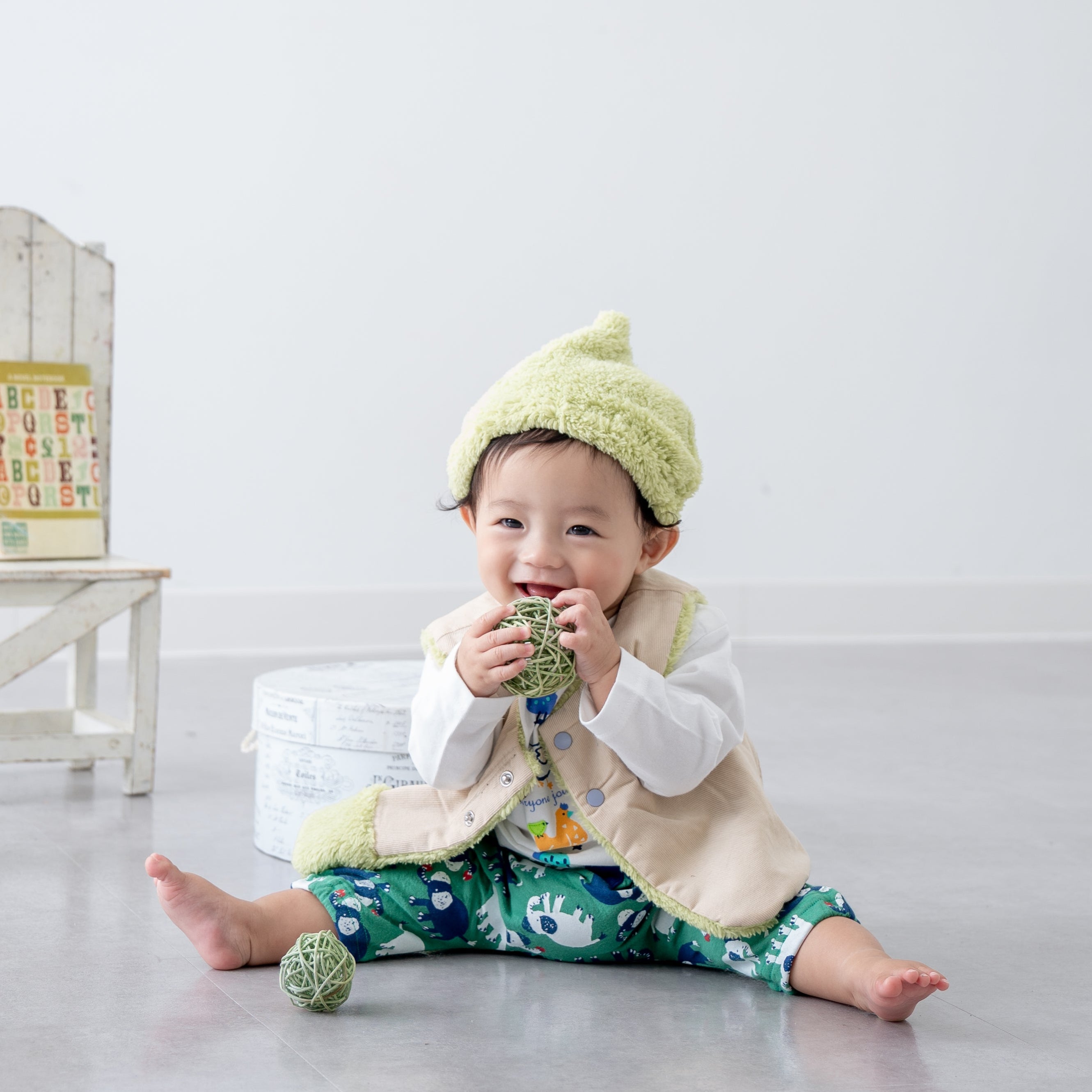 ベビーベスト BEIGE – RAG MART