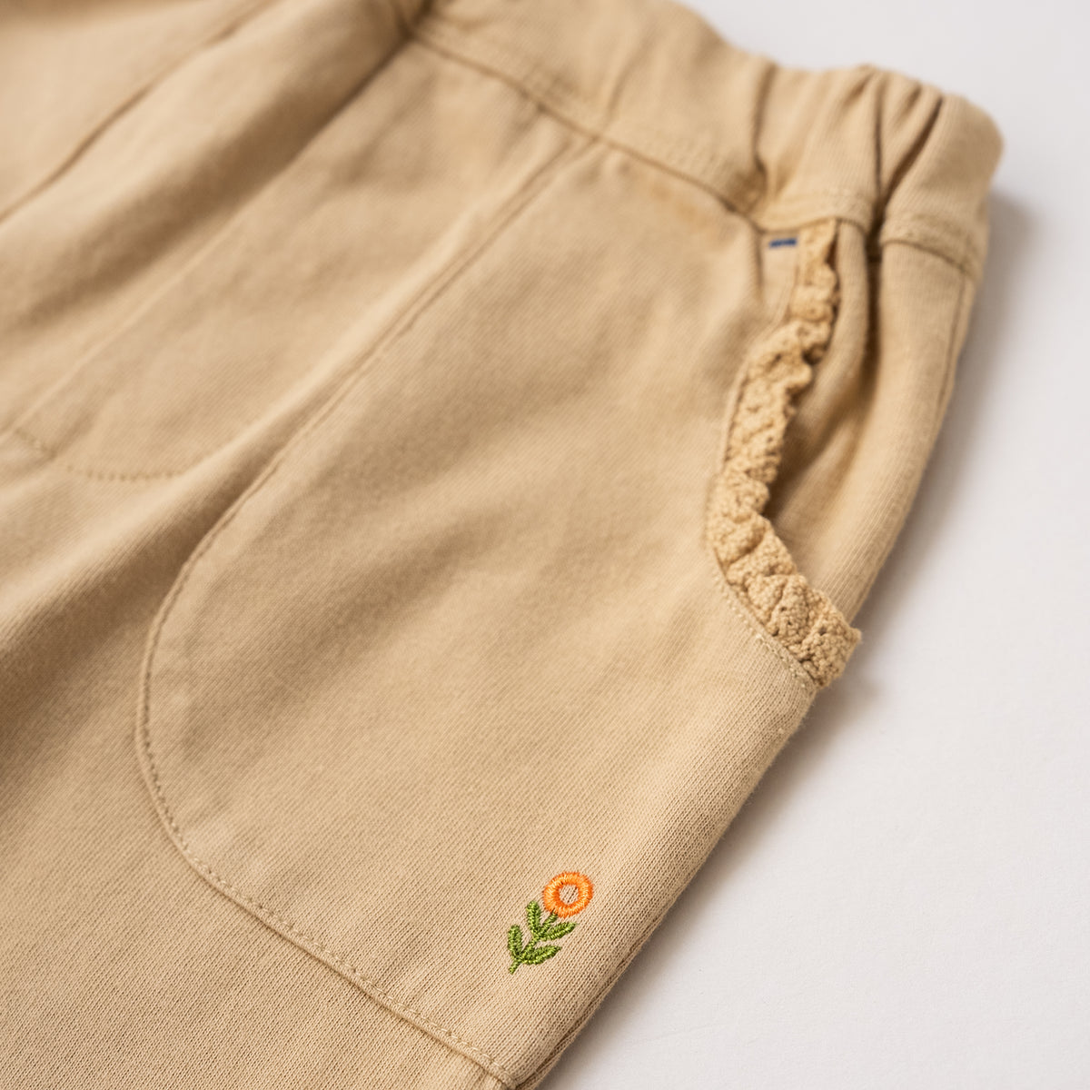 ガールズカットソーパンツ　BEIGE