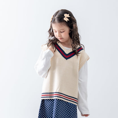 Vネックニットベスト　IVORY