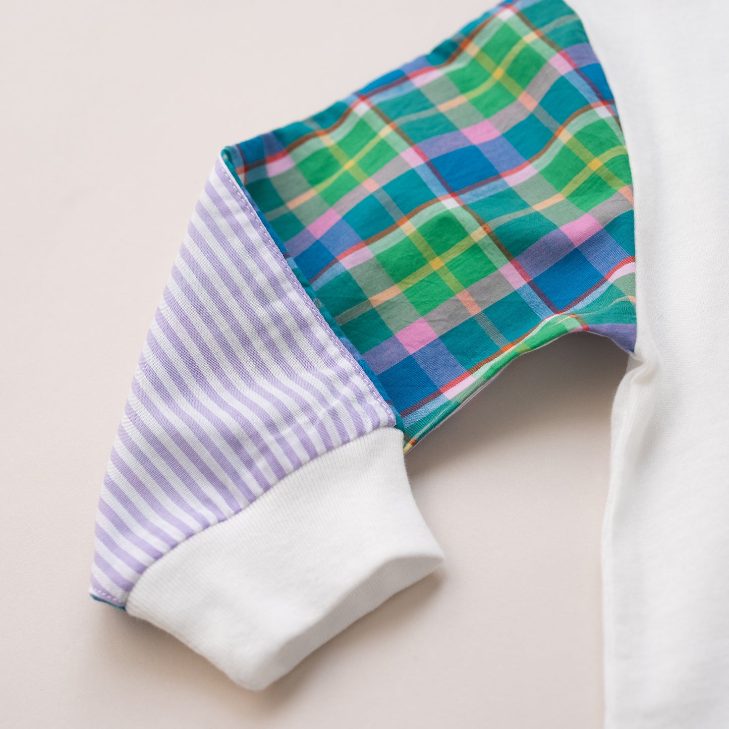 切り替えスリーブTシャツ【ライオン】　OFF-WHITE