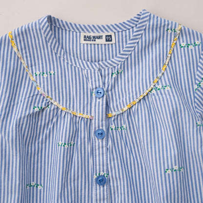 総柄ブラウス　STRIPE