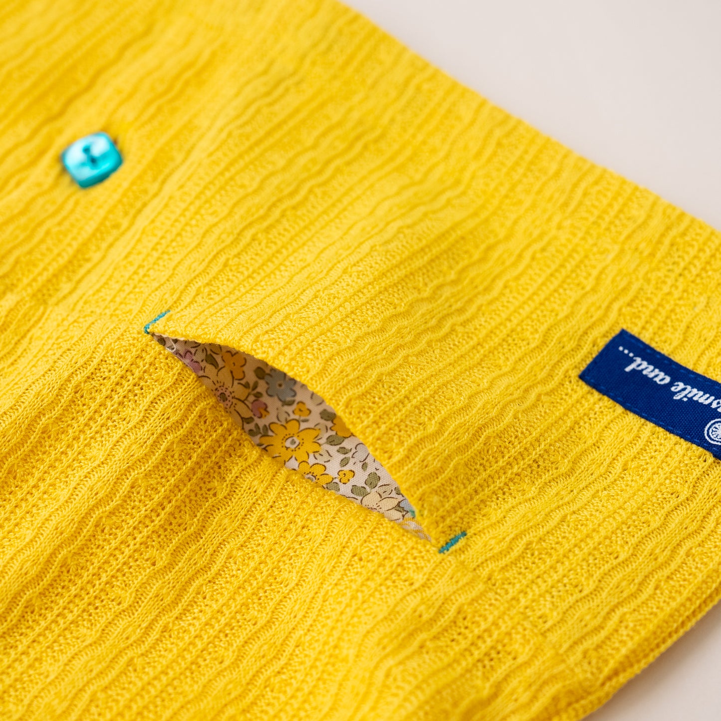 ニットカーディガン　YELLOW