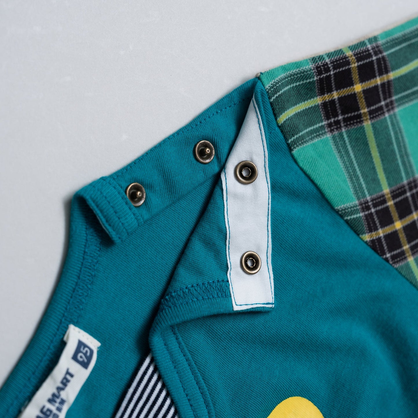 袖切り替えTシャツ　GREEN