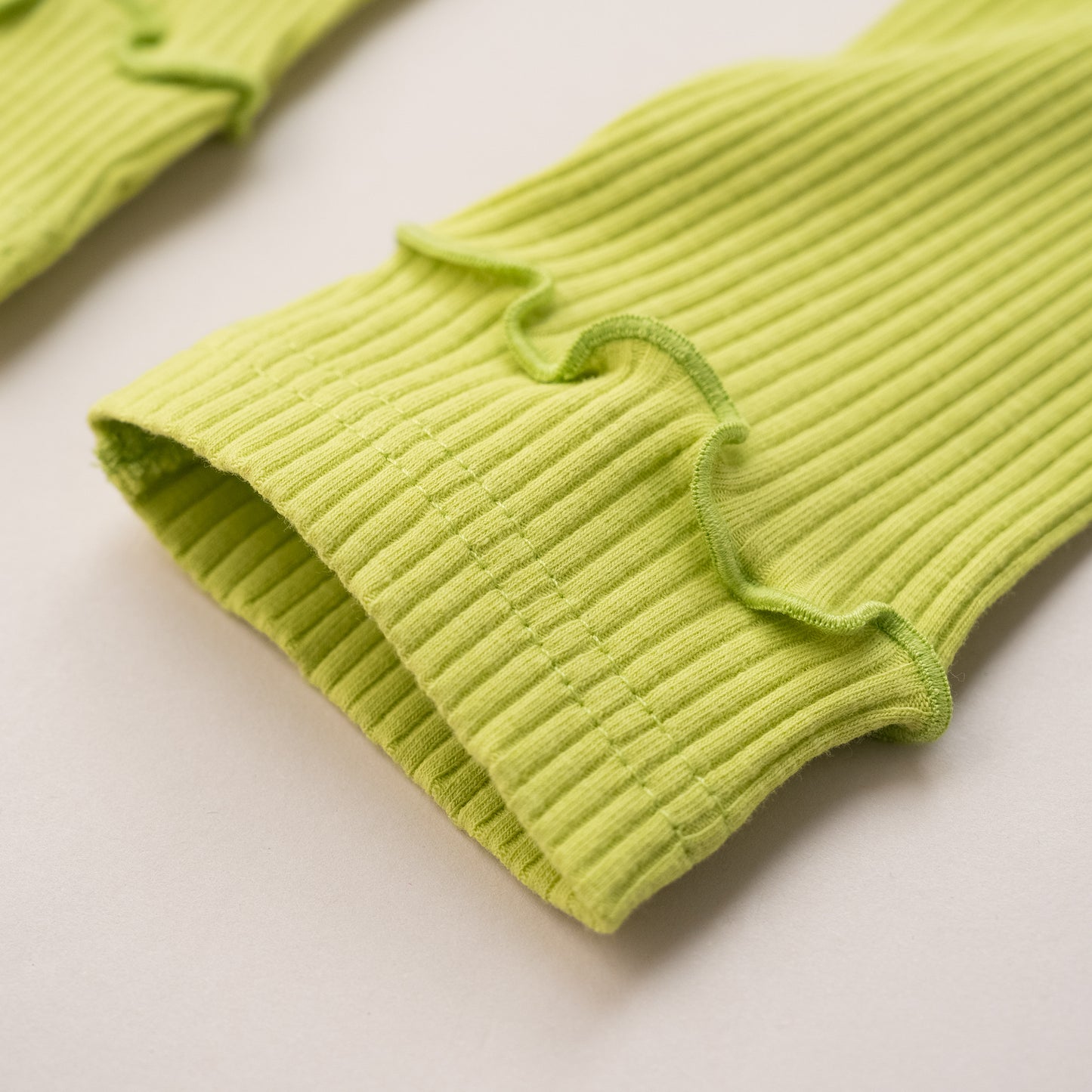 テレコレギンス　GREEN