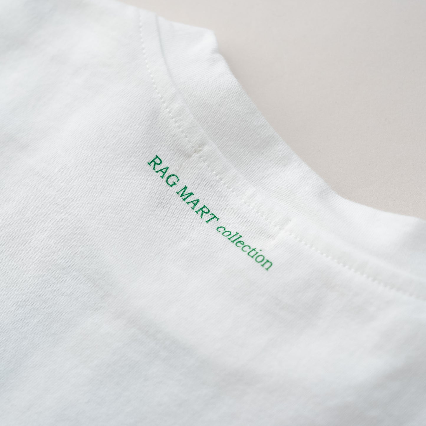 袖フリルボックスTシャツ　OFF-WHITE